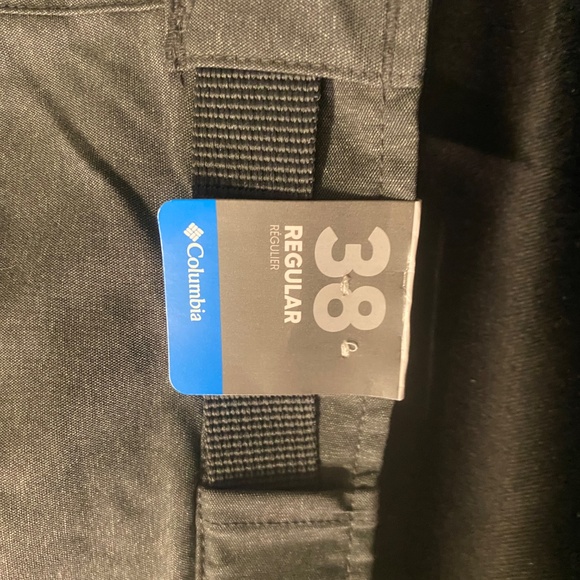 NWT Columbia Shorts‎ Regular W/ Belt - Picture 3 of 4